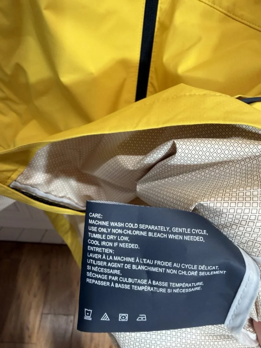 NEW NAUTICA MEN'S WATER RESISTANT YELLOW RAIN JACKET SIZE Large